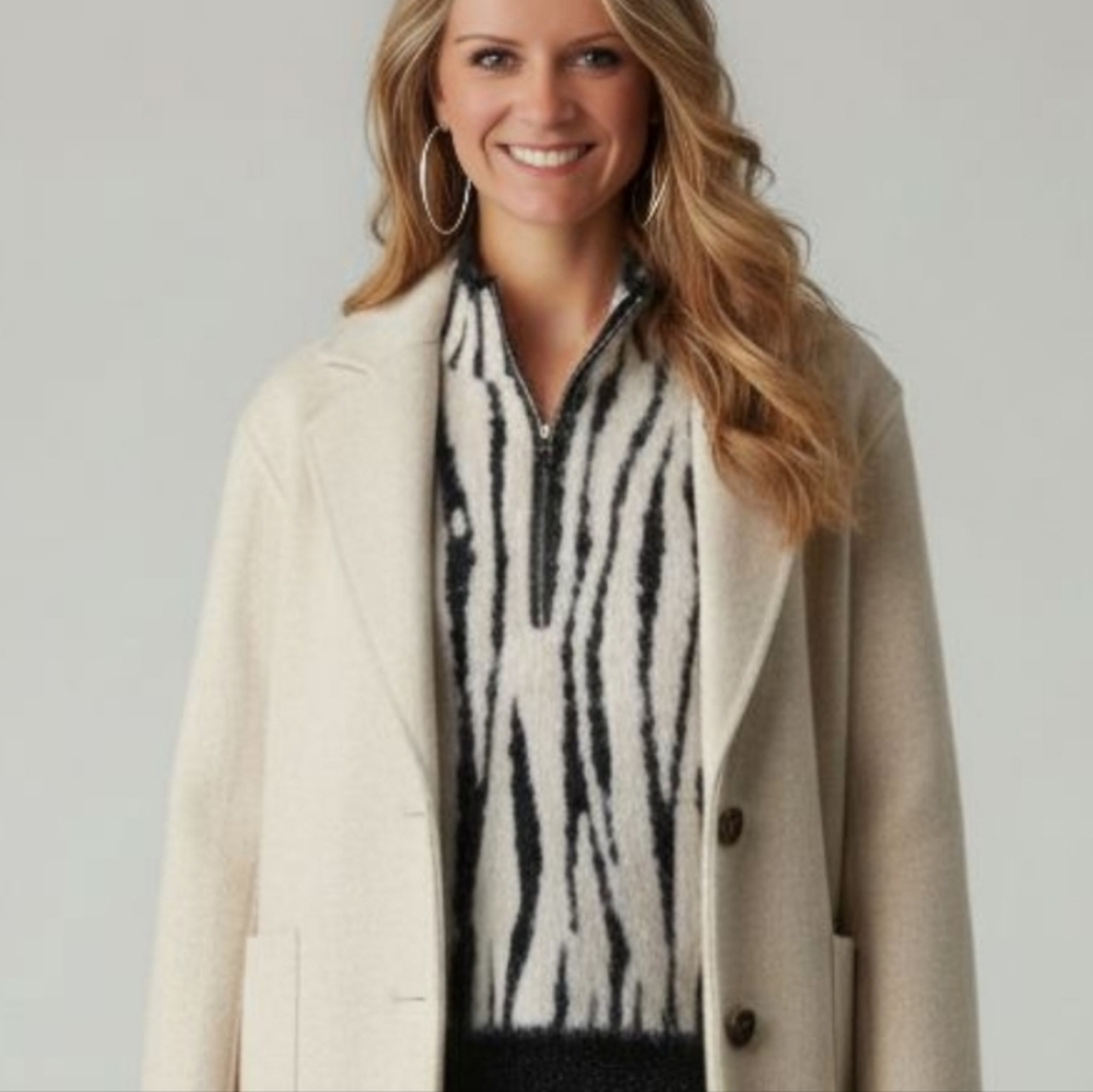 Ethyl Zebra Print Fuzzy Sweater Size XL NWT - image 1